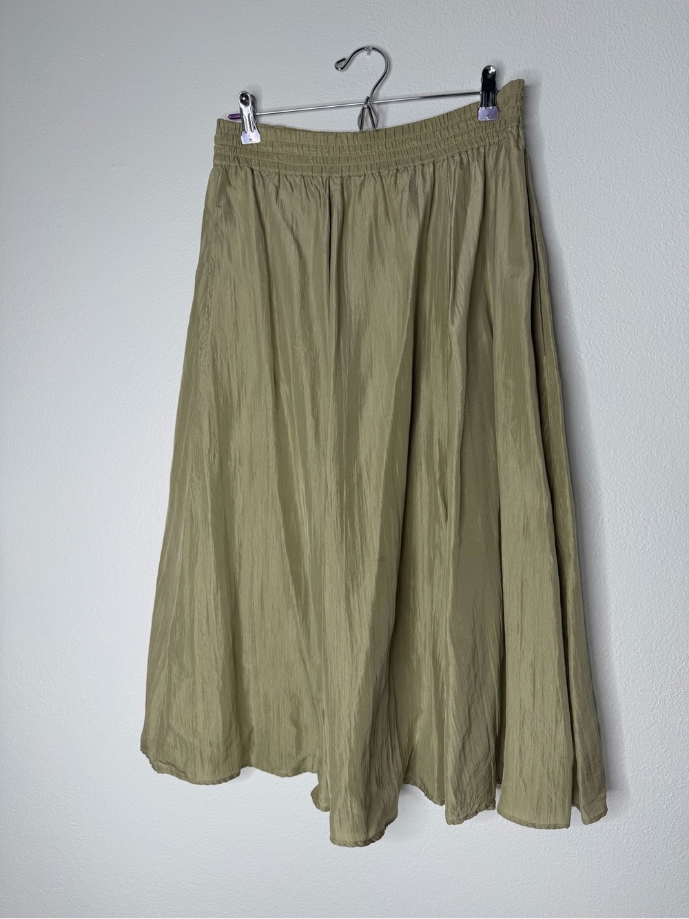 Vintage Stewart Sport 100% Silk Midi Skirt XS Olive Sage Taupe Hong Kong 1980s